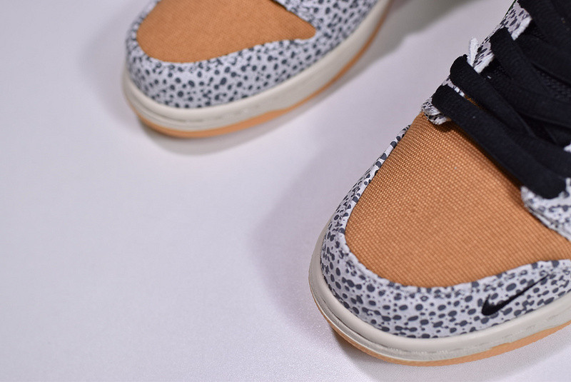 Nike SB Dunk Low Safari CD2563-002