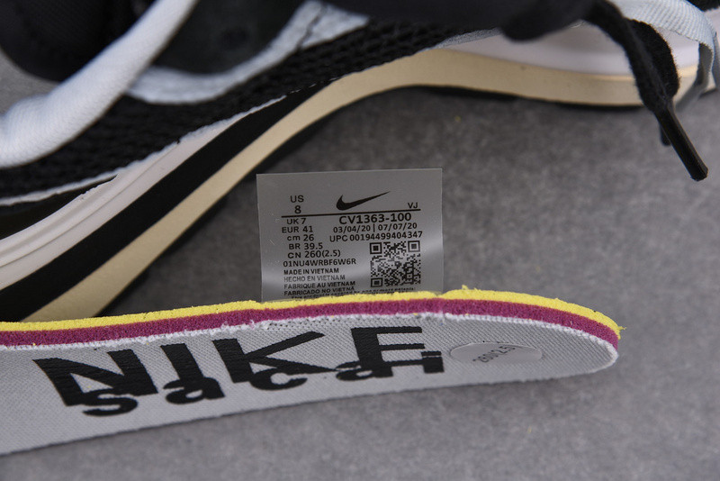 Sacai x Nike Pegasua Vaporfly Black White CV1363-001